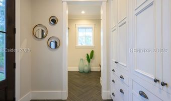 80 Hunting Lodge Rd, Bluffton, SC 29910