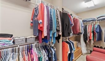341 Spotted Ridge Cir, Woodstock, GA 30188