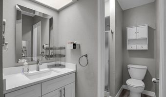 1558 NW MIDLAKE Ln, Beaverton, OR 97006