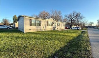 891 N 1st St, Austin, IN 47102