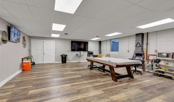 17827 Roseland Rd, Cleveland, OH 44112