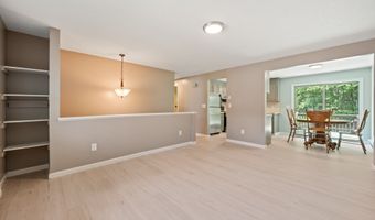 212 Rockwell Ave, Bristol, CT 06010
