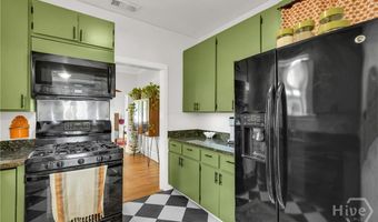 1225 E 48th St, Savannah, GA 31404