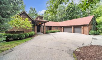 5140 Turtle Point Dr, Ann Arbor, MI 48105