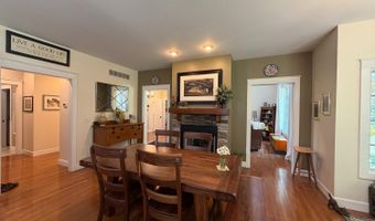 32 Red Maple Ct, Batesville, IN 47006