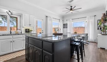 912 Velray Ave, Abernathy, TX 79311