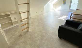 199 Main St, Belfast, ME 04915