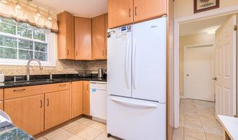 125 Stony Ln, Exeter, RI 02822