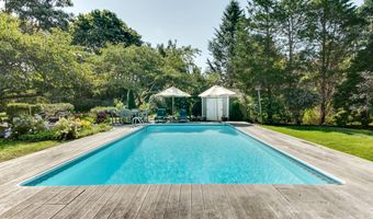 641 Montauk Hwy, Amagansett, NY 11930