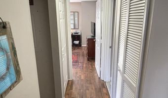 20588 CORNSTALK Ter 202, Ashburn, VA 20147