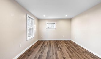 233 Palm St, Bangor, ME 04401