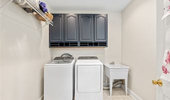 103 Crepe Myrtle Ln, Anderson, SC 29625
