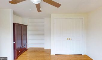 4025 CHELMONT Ln, Bowie, MD 20715