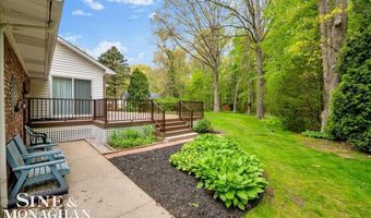 9017 Stone Rd, Algonac, MI 48001