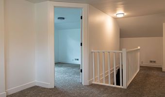 412 E Walker St, Ash Grove, MO 65604