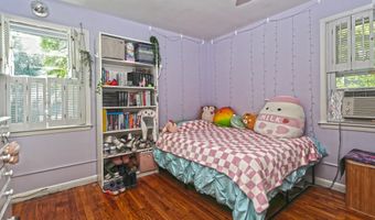 310 Douglas St, Bridgeport, CT 06606