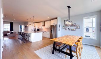 22391 CLAUDE MOORE Dr, Ashburn, VA 20148