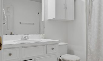 127 Warrington Rd, Albany, GA 31721