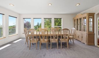 285 WALDORF Pl, Astoria, OR 97103
