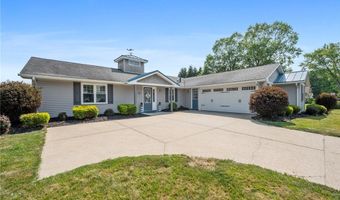 1280 Surfside Cir, Aurora, OH 44202