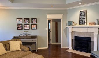 1995 Shelby Dr, Benton, AR 72015