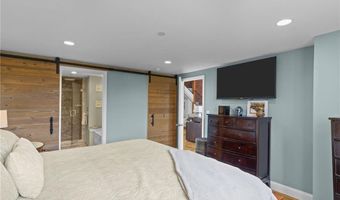 1 Tupperware Dr 239, North Smithfield, RI 02896