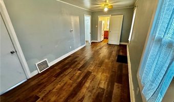 2541 Nesmith Lake Blvd, Akron, OH 44314