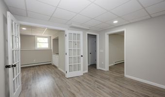 299 High St, Candia, NH 03034