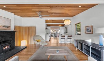 1930 Seminole Dr, Agoura Hills, CA 91301
