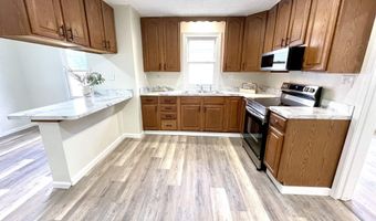 504 S Maple St, Bicknell, IN 47512