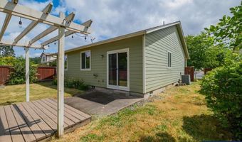 900 Trinity St NE, Albany, OR 97322