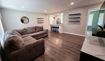 215 Almont Ave, Almont, MI 48003