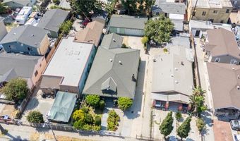 820 W 50th St, Los Angeles, CA 90037