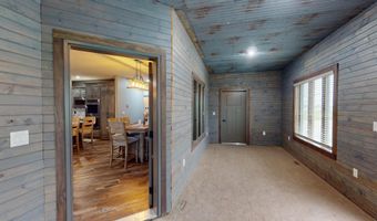 2329 N Brown Co 19, Aberdeen, SD 57401