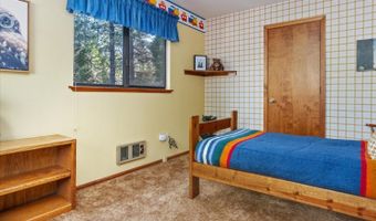1775 Bonanza Way, Arnold, CA 95223
