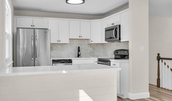 93 Windward Dr, Barnegat, NJ 08005