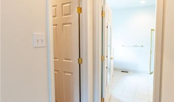 2250 W Mosser St, Allentown, PA 18104