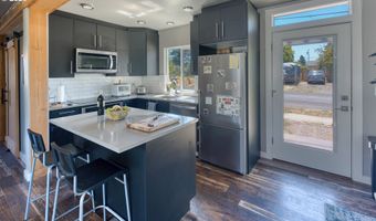 291 WARNER St, Oregon City, OR 97045