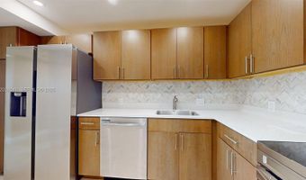 20100 W Country Club Dr 801, Aventura, FL 33180