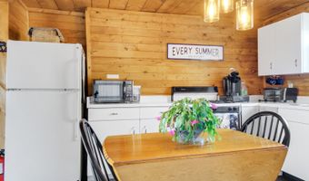 333 Smithfield Rd, Belgrade, ME 04917