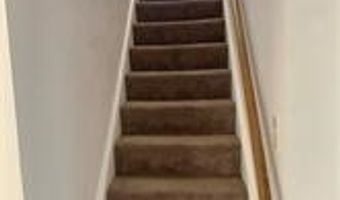 1015 Moneta Ave, Aurora, OH 44202