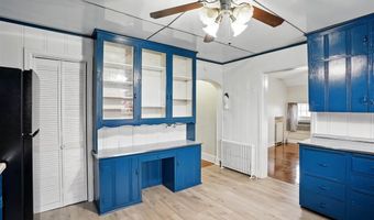 4506 220th Trl, Amana, IA 52203