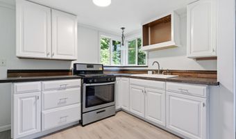 222 Spring Rd, Coventry, CT 06238