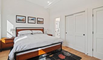 1410 C St NE, Washington, DC 20002