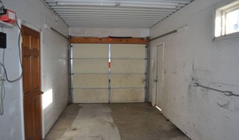 295 E. Walnut St, Albion, IL 62806
