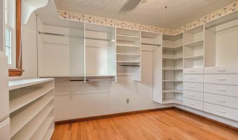 879 NE Wayne Ave, Abingdon, VA 24210