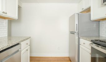 301 ADAMS St A, Annapolis, MD 21403