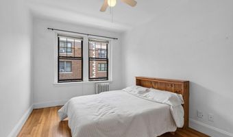 66 Queensberry St 319, Boston, MA 02215