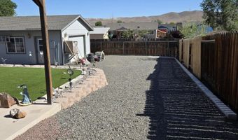 652 Jennys Ln, Fernley, NV 89408