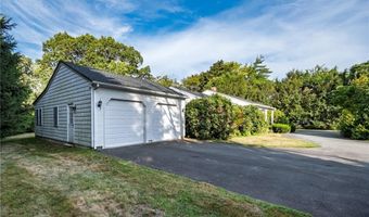 1189 Atwood Ave, Johnston, RI 02919